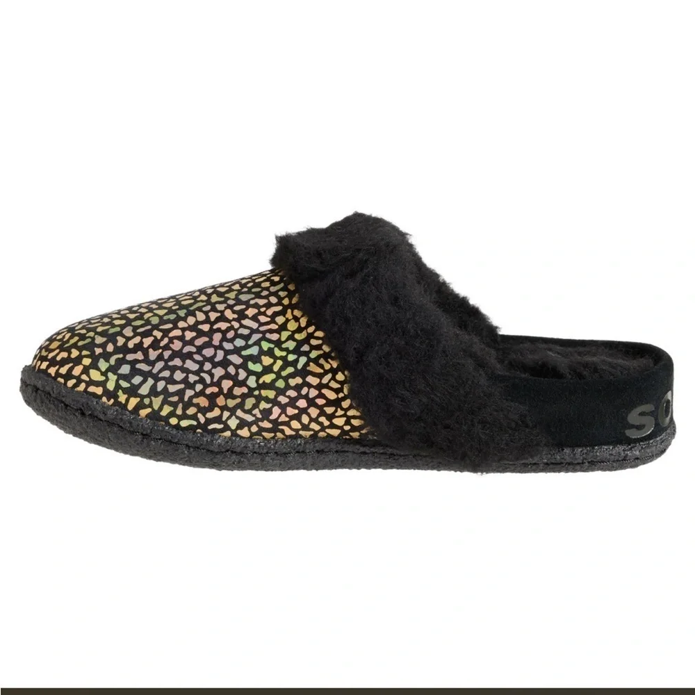 Sorel Boys Girls 3C Nakiska Slide II Slippers - Suede Black Pattern NWT